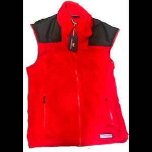 NWT, Vineyard Vines, men’s fleece vest medium